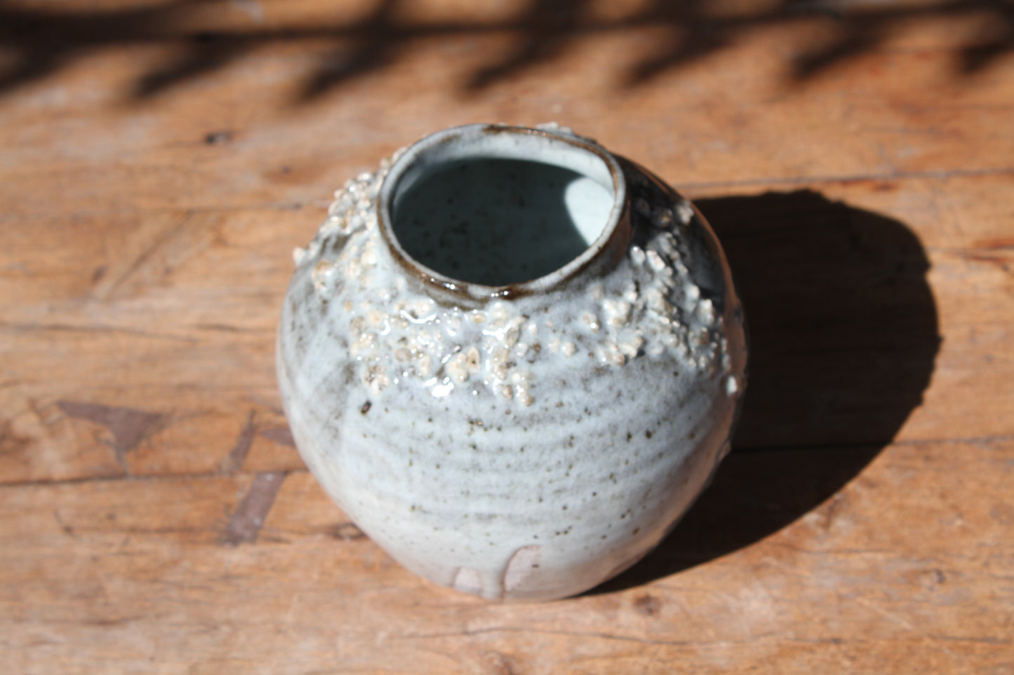 Small Feldspathic Moon Jar with Black and White Slip