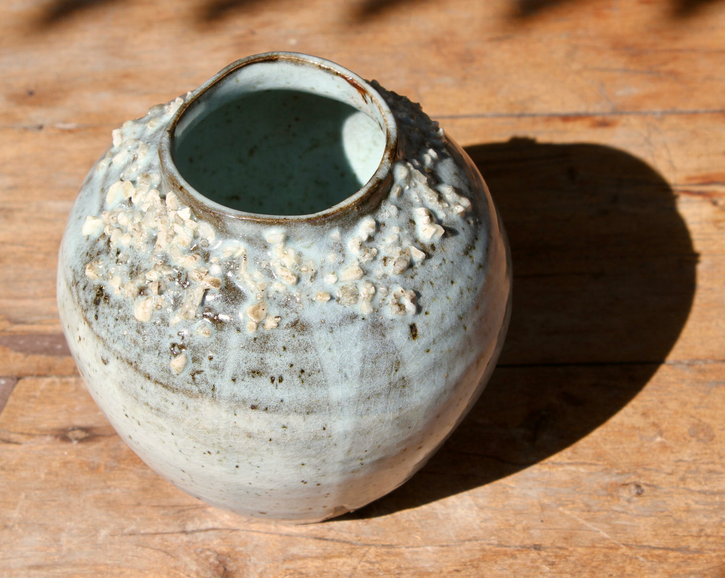 Small Feldspathic Moon Jar with Black and White Slip