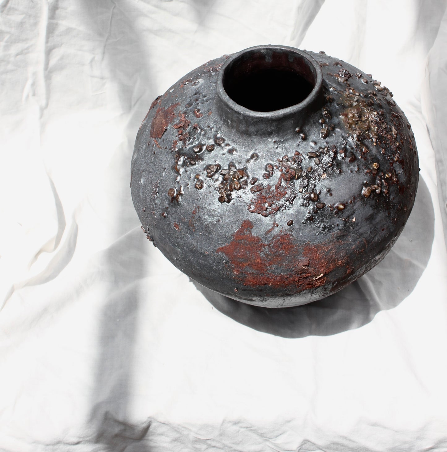 Volcanic Moon Jar II